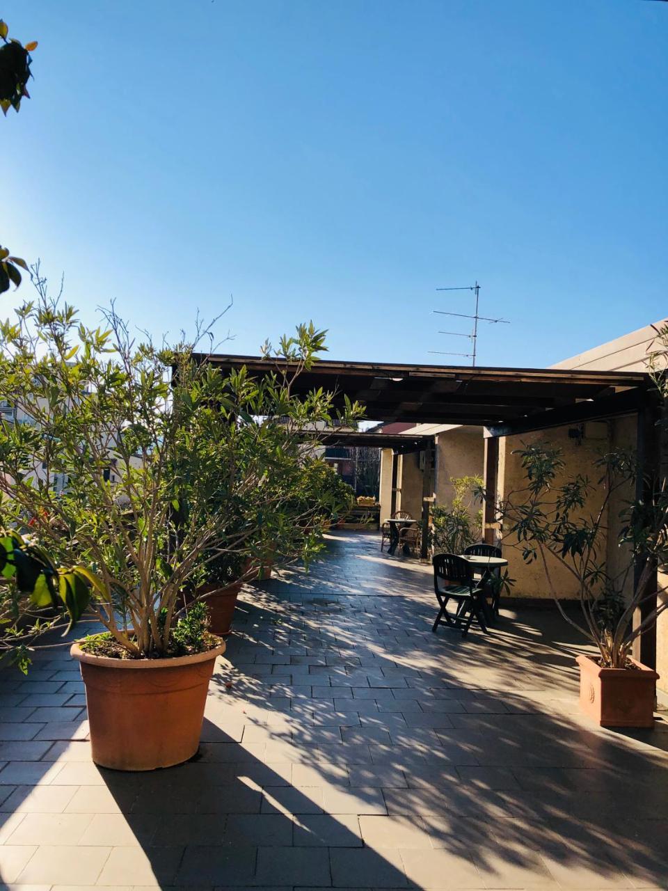 Hotel Delfina Signa Exterior foto